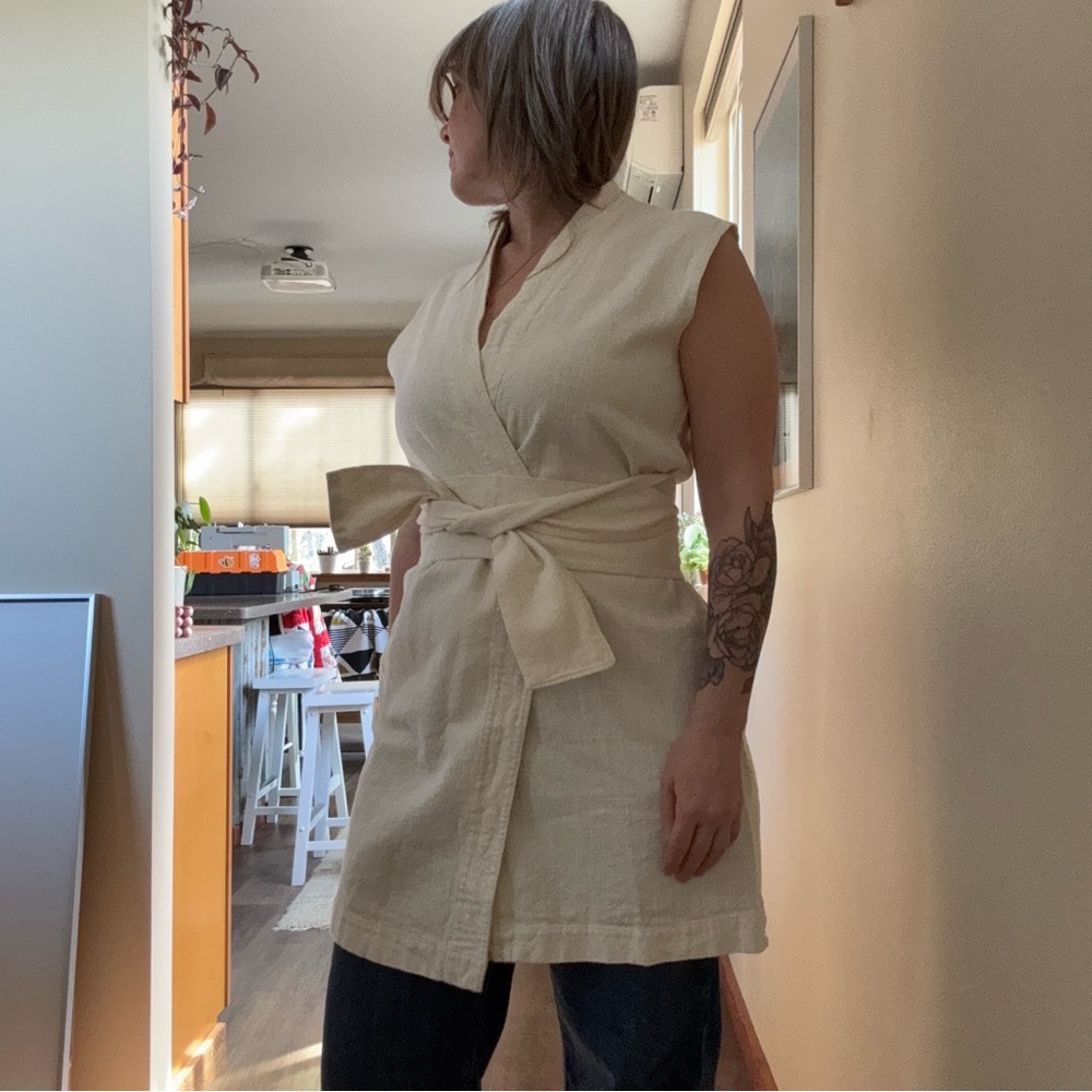 Hackwith Design House Japanese Inspired 100% Linen Belted Vest White Size 5
